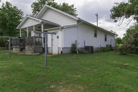 1708 S Main St S, Springfield, TN 37172 photo 5