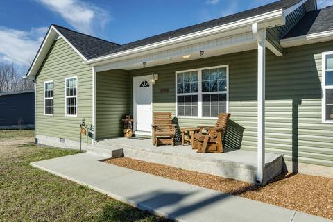 161 Chestnut St, Baxter, TN 38544 photo 3