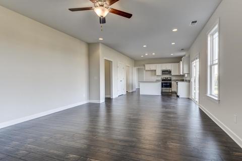1012 Vanguard Dr, Spring Hill, TN 37174 photo 10