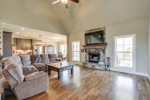 138 Tom Walker Dr, Beechgrove, TN 37018 photo 8