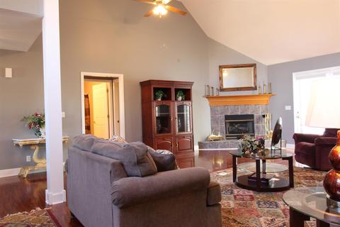 176 Simons Blvd, Morrison, TN 37357 photo 2