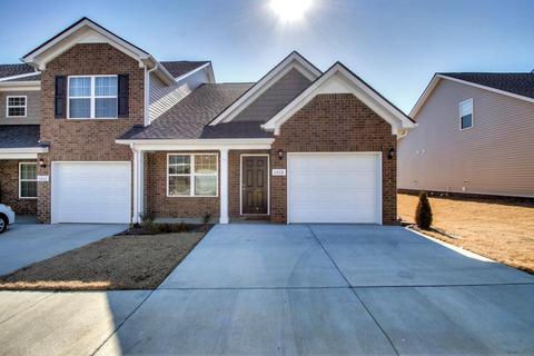 1010 Muna Ct, Spring Hill, TN 37174 photo 1