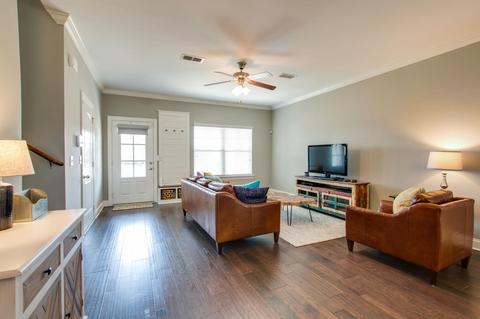 5704 Enclave Dr, Murfreesboro, TN 37128 photo 4
