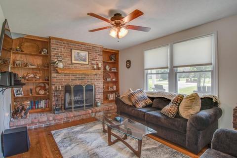 3701 Curtiswood Ln E, Springfield, TN 37172 photo 6