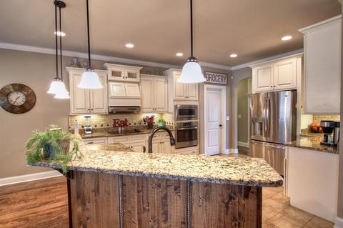 155 Hoovers Gap Rd, Beechgrove, TN 37018 photo 9