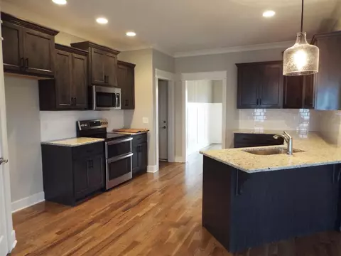 1529 N Side Dr, Murfreesboro, TN 37130 photo 4