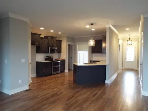 1529 N Side Dr, Murfreesboro, TN 37130 photo 3