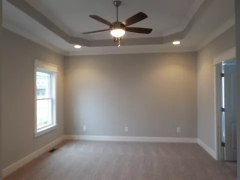 1529 N Side Dr, Murfreesboro, TN 37130 photo 9