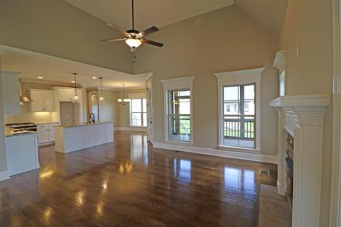 210 Farmbrook Ln, Mount Juliet, TN 37122 photo 6