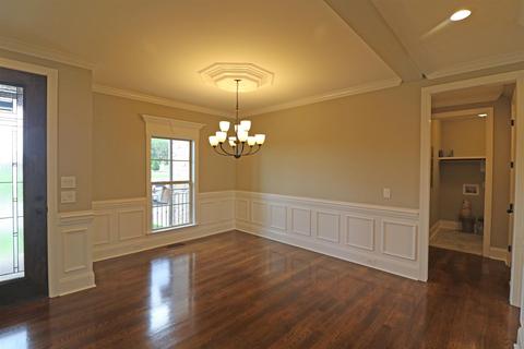 210 Farmbrook Ln, Mount Juliet, TN 37122 photo 3