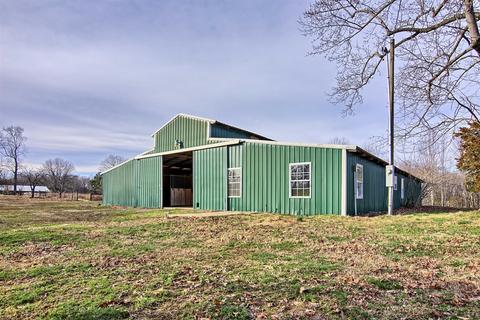 140 Contrary Rd, Burns, TN 37029 photo 10
