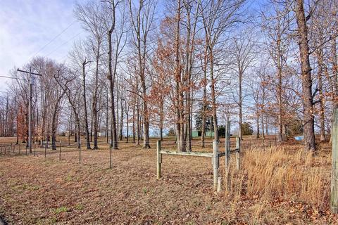 140 Contrary Rd, Burns, TN 37029 photo 6