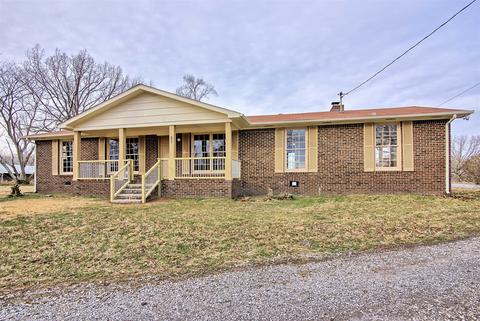 140 Contrary Rd, Burns, TN 37029 photo 2