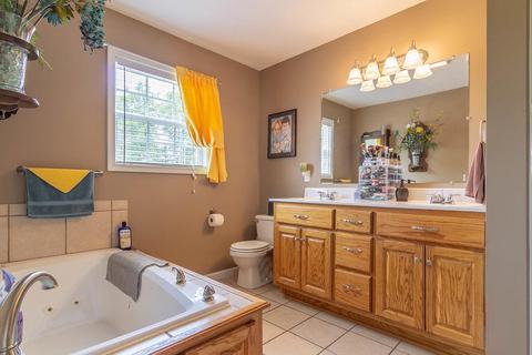 72 Vantrease Rd, Brush Creek, TN 38547 photo 8