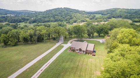 72 Vantrease Rd, Brush Creek, TN 38547 photo 3