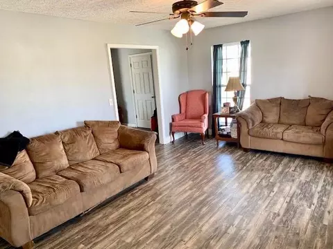 212 Corbitt Ln, Springfield, TN 37172 photo 3