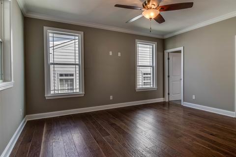 402 W College St, Dickson, TN 37055 photo 14