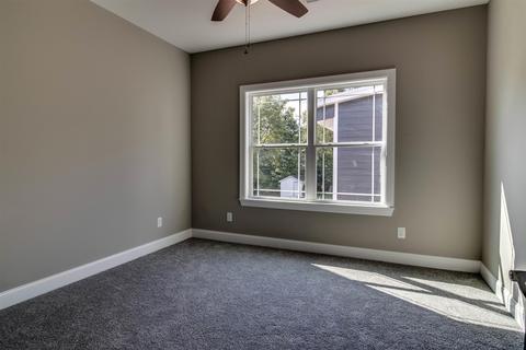 402 W College St, Dickson, TN 37055 photo 25