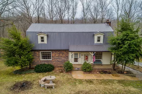 369 Westview Rd, White Bluff, TN 37187 photo 1