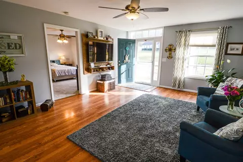 522 D V Cir, Spring Hill, TN 37174 photo 8