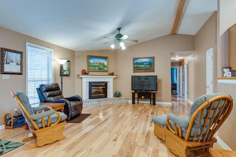 573 White Pine Dr, Centerville, TN 37033 photo 6