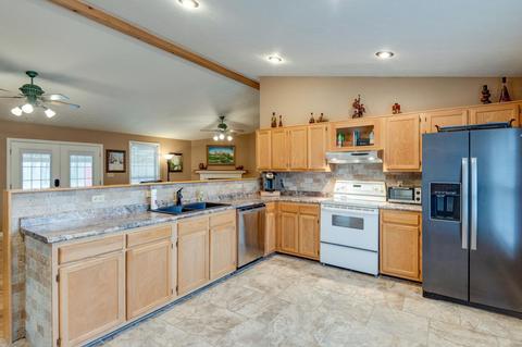 573 White Pine Dr, Centerville, TN 37033 photo 10