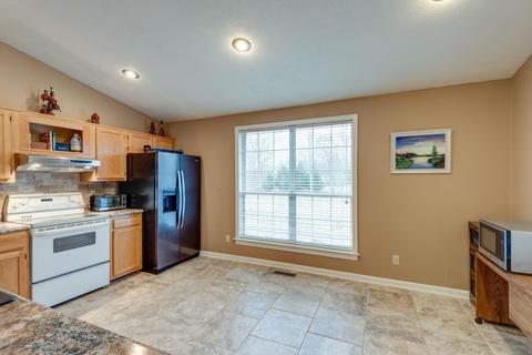 573 White Pine Dr, Centerville, TN 37033 photo 9