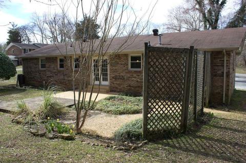 111 Sherry Ln, Dickson, TN 37055 photo 4