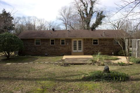 111 Sherry Ln, Dickson, TN 37055 photo 3