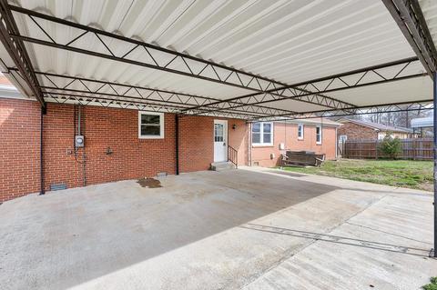 2503 Allison Ln, Springfield, TN 37172 photo 4