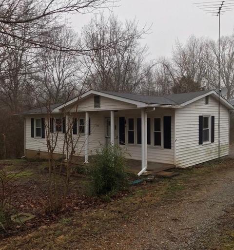 698 The Trce, Dover, TN 37058 photo 3