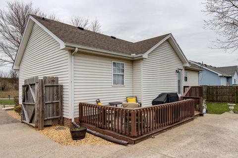 1252 Hillside Dr, Springfield, TN 37172 photo 7