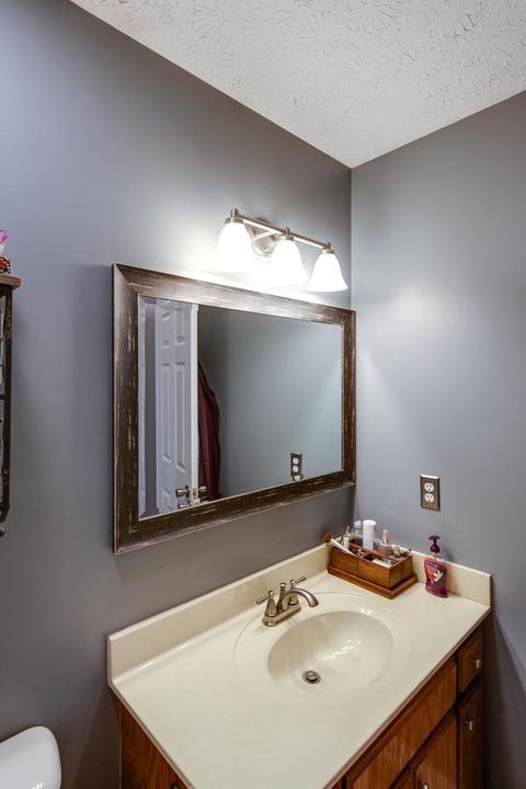 1252 Hillside Dr, Springfield, TN 37172 photo 28