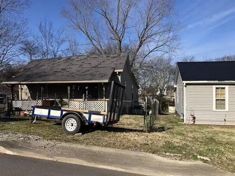 813 Pitt Ave, Springfield, TN 37172 photo 2