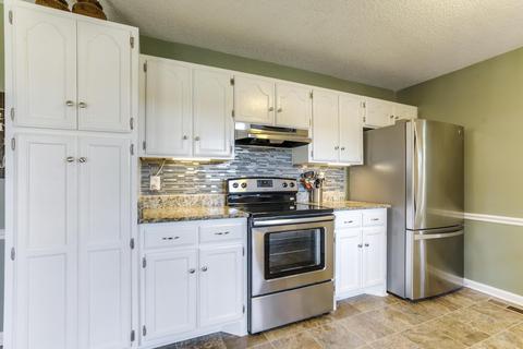 2403 Windemere Dr, Murfreesboro, TN 37128 photo 9