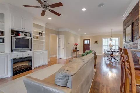 4873 Chambers Ln, Spring Hill, TN 37174 photo 7
