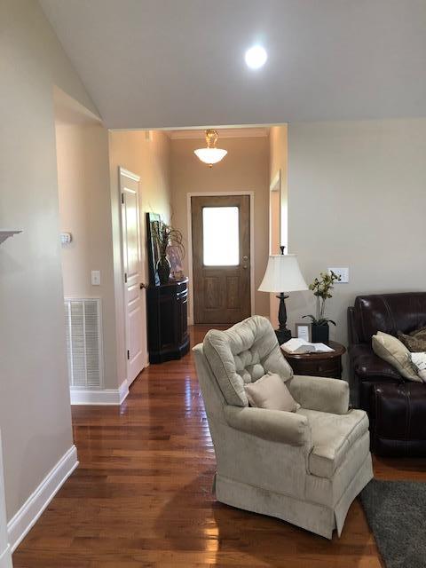 216 Mason Pl, Decherd, TN 37324 photo 3