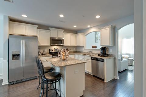 4036 Commons Dr, Spring Hill, TN 37174 photo 5