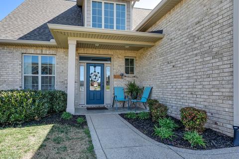 5010 Geranium Dr, Spring Hill, TN 37174 photo 2