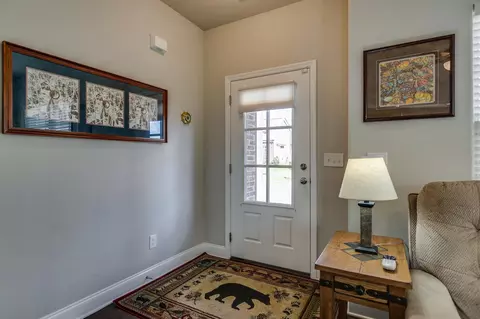 1045 Daniel Ln, Spring Hill, TN 37174 photo 2