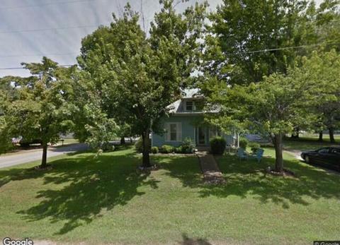 406 3rd Ave N, Decherd, TN 37324 photo 1