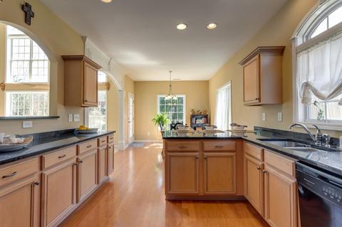 1022 Neal Crest Cir, Spring Hill, TN 37174 photo 17