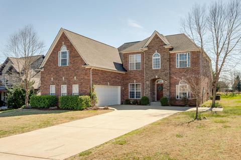 1022 Neal Crest Cir, Spring Hill, TN 37174 photo 1
