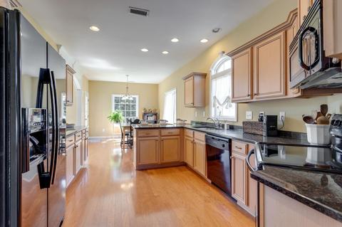 1022 Neal Crest Cir, Spring Hill, TN 37174 photo 16
