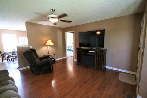 1228 Hillside Dr, Springfield, TN 37172 photo 5