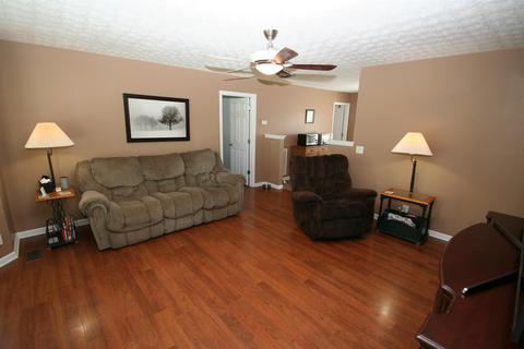1228 Hillside Dr, Springfield, TN 37172 photo 4