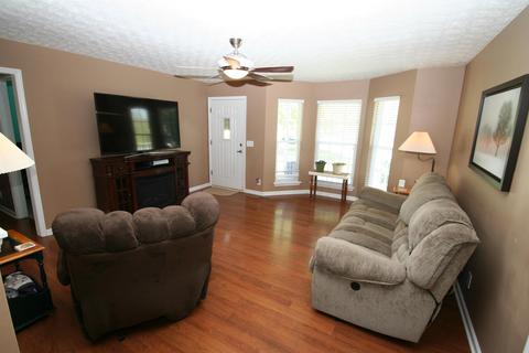 1228 Hillside Dr, Springfield, TN 37172 photo 6