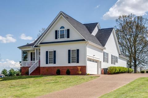 109 Hillside Dr, Dickson, TN 37055 photo 2