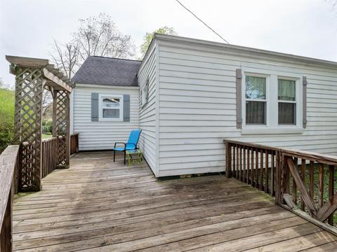 2304 Ruth St, Springfield, TN 37172 photo 4