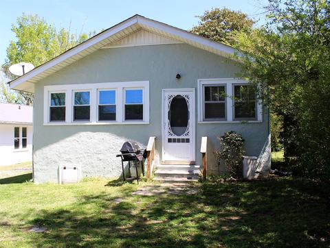 418 E Rickert Ave, Dickson, TN 37055 photo 3